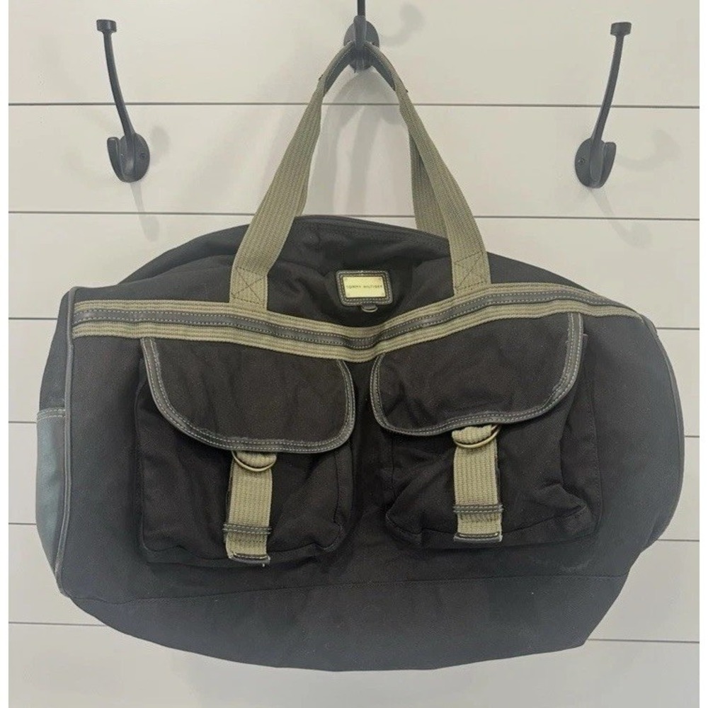 Tommy Hilfiger Duffel Bag Black & Army Green Travel Gym Weekender Bag